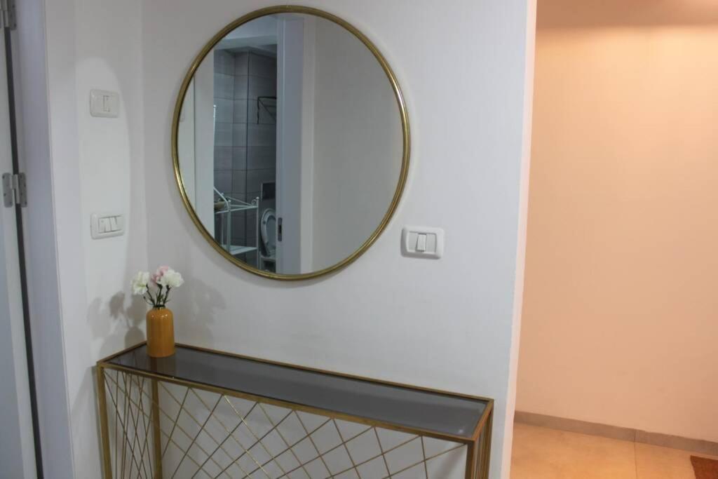 נוף הארבל עם חלון לכינרת Apartment Мигдал Екстериор снимка